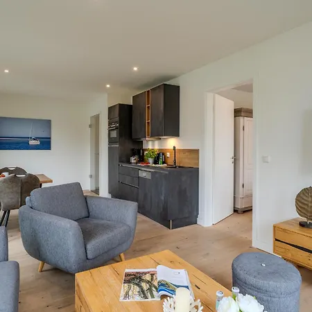 Strandhaus 11 Zingst